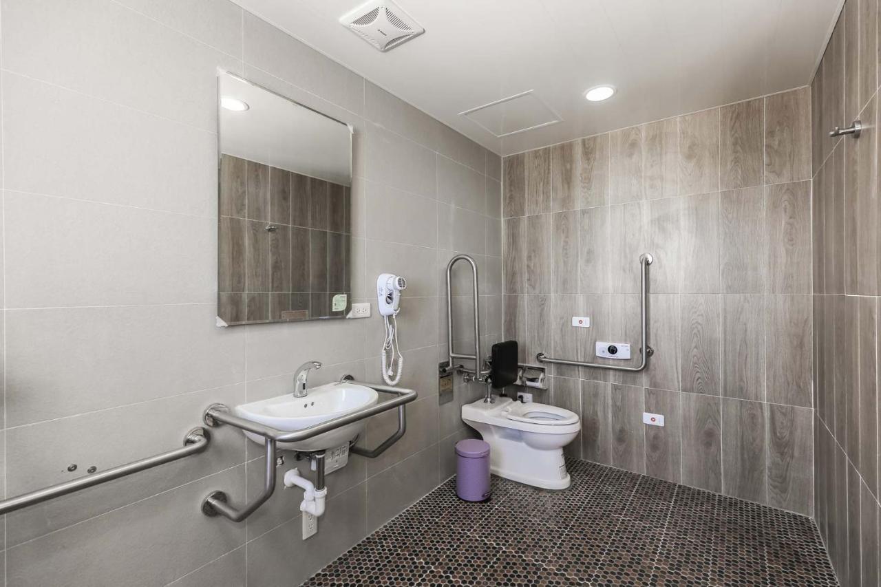 Tien Hsiang Lin Sea Dragon King Hotel 馬公市 エクステリア 写真